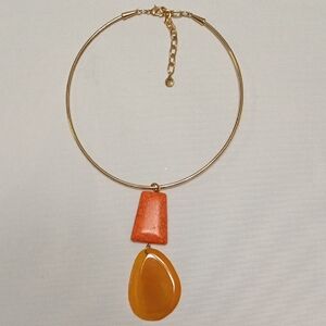 Elegant Gold and Orange Pendant Necklace